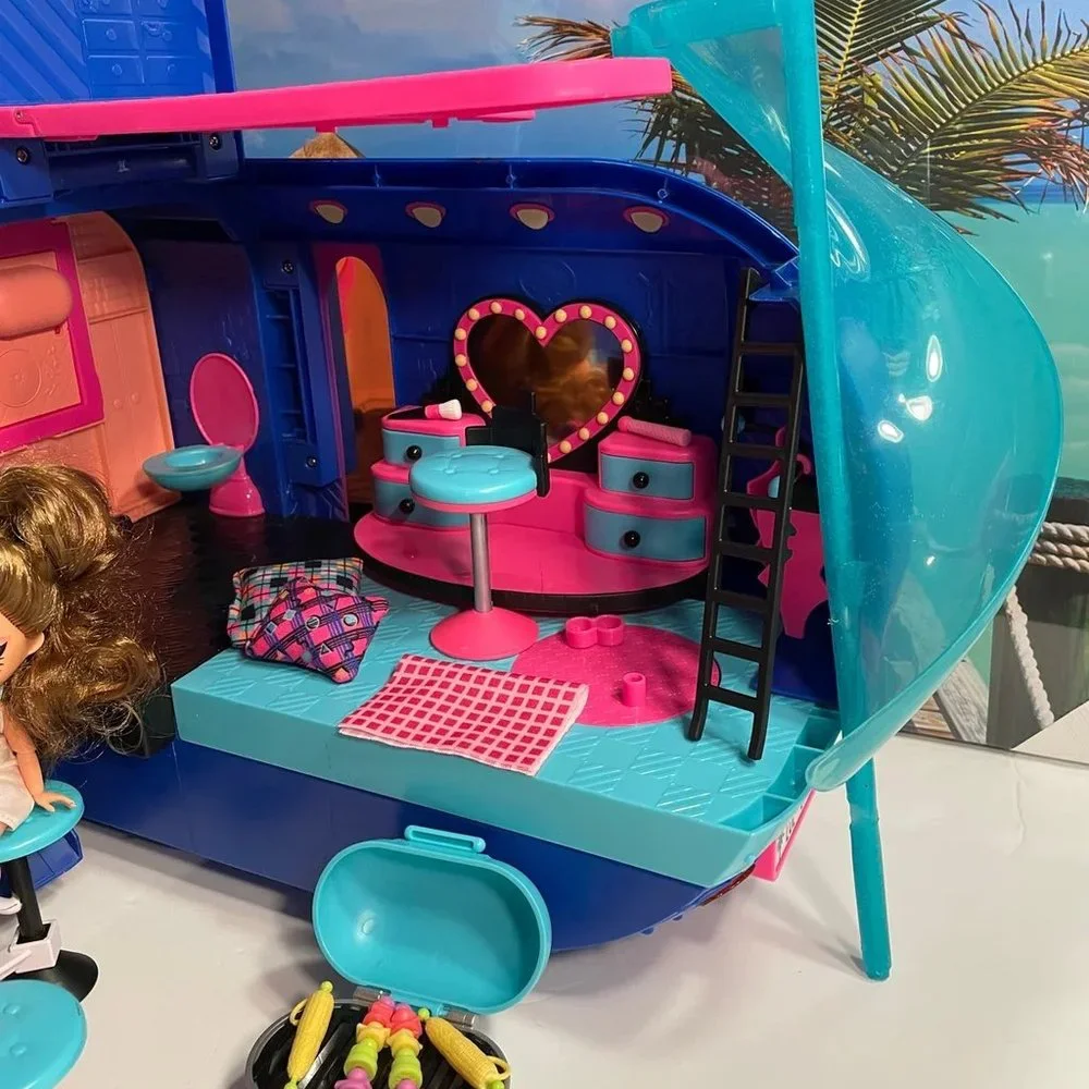 Toys - Picture 2 of 4